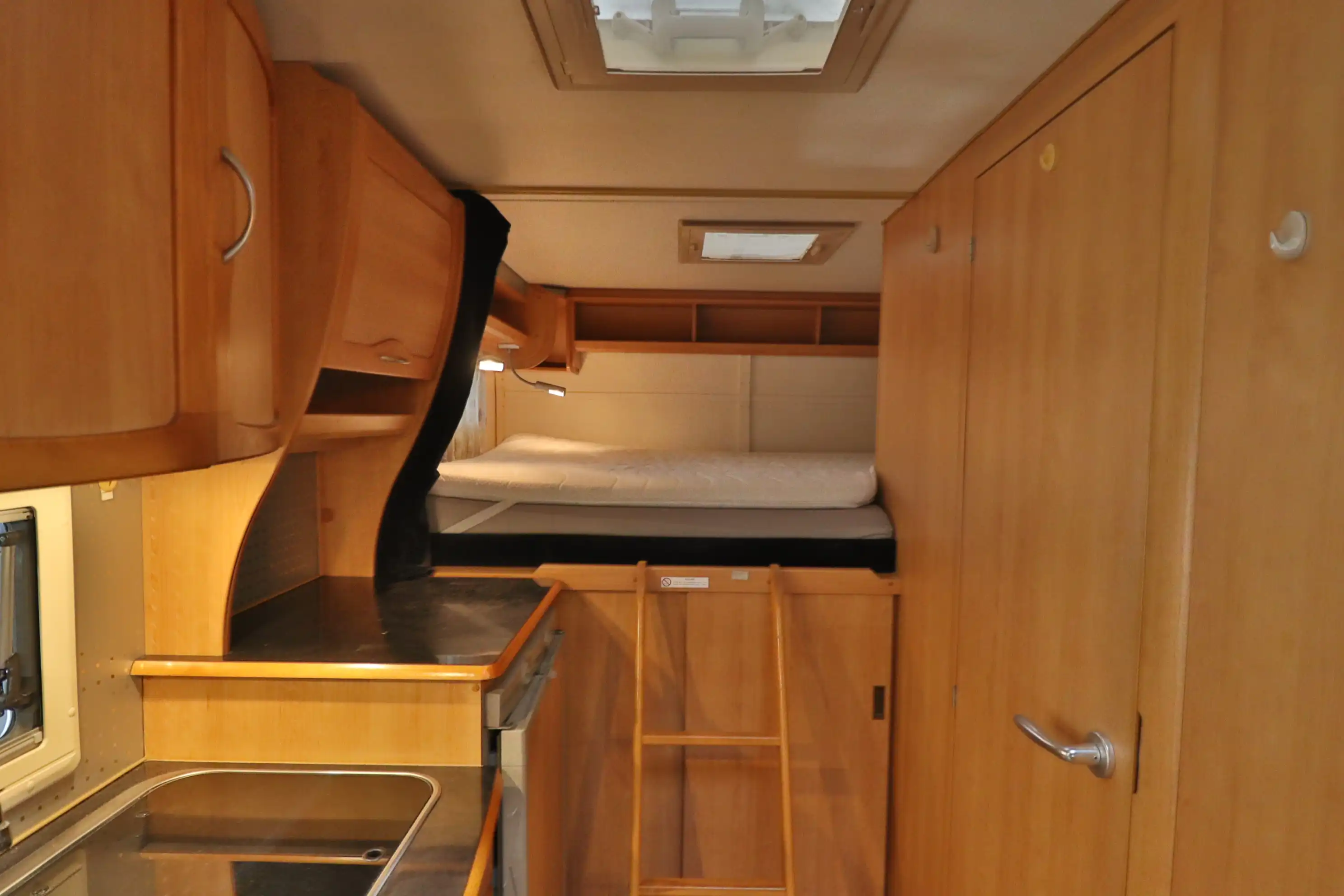 EURAMOBIL Contura C 662